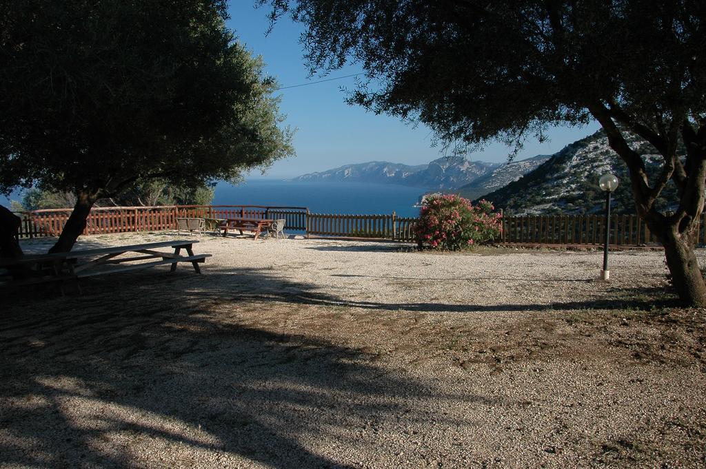 Agriturismo Codula Fuili 卡拉古诺内 客房 照片