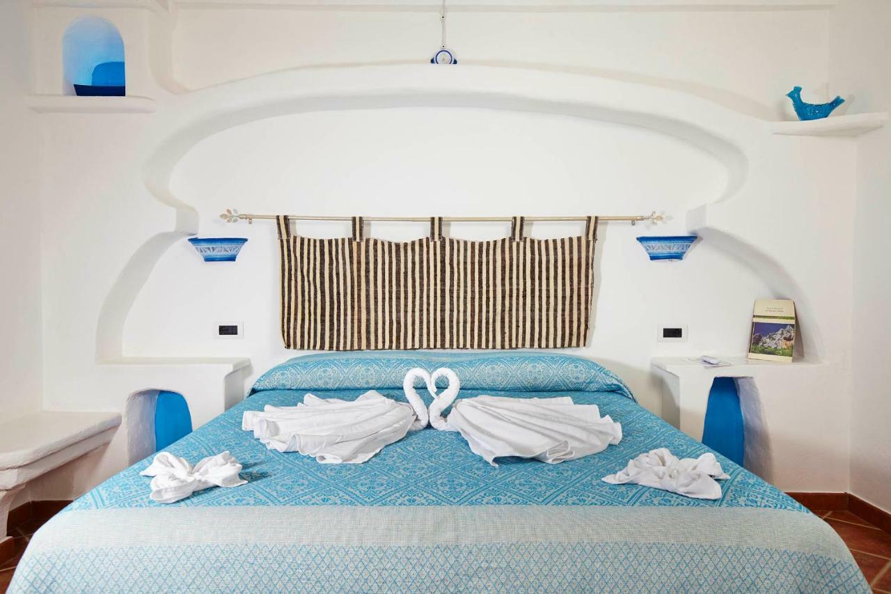 Agriturismo Codula Fuili 卡拉古诺内 外观 照片