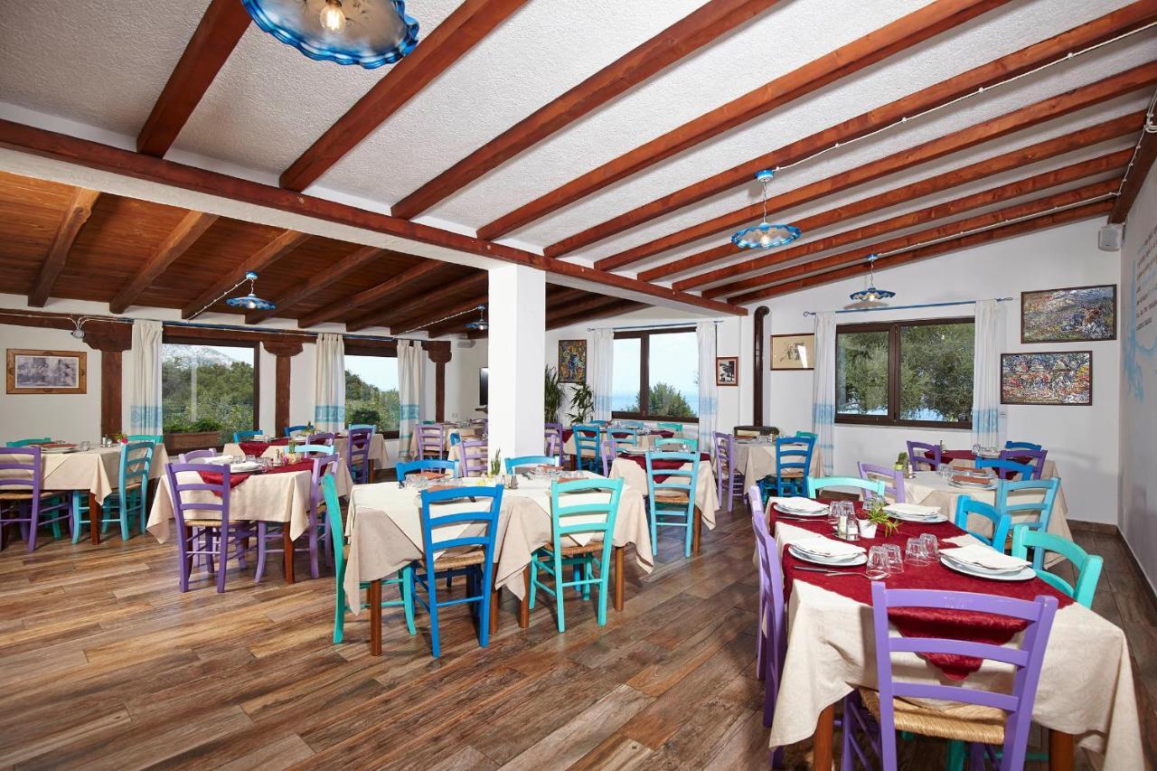 Agriturismo Codula Fuili 卡拉古诺内 外观 照片
