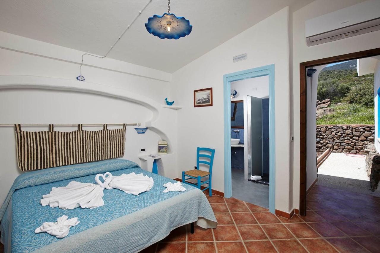 Agriturismo Codula Fuili 卡拉古诺内 外观 照片
